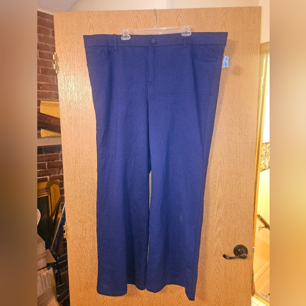 Torrid pants NWT